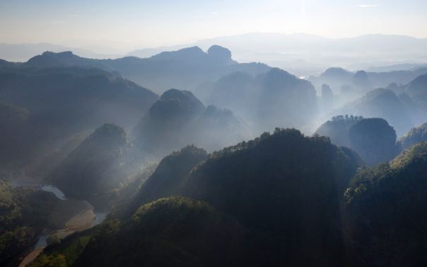 山外山，是什么模樣？